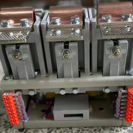 CKJ5 3-Pole Low Voltage Vacuum Contactor 380V-1140V 800A-2000A